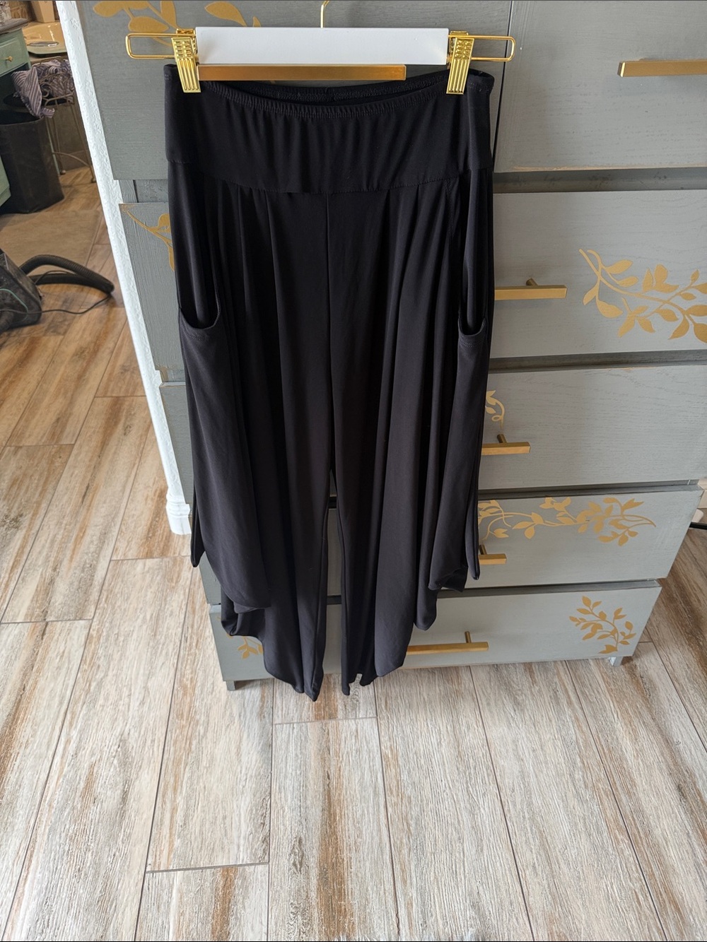 Frank Lyman Design Black Draped Asymmetrical Pocket Skirt